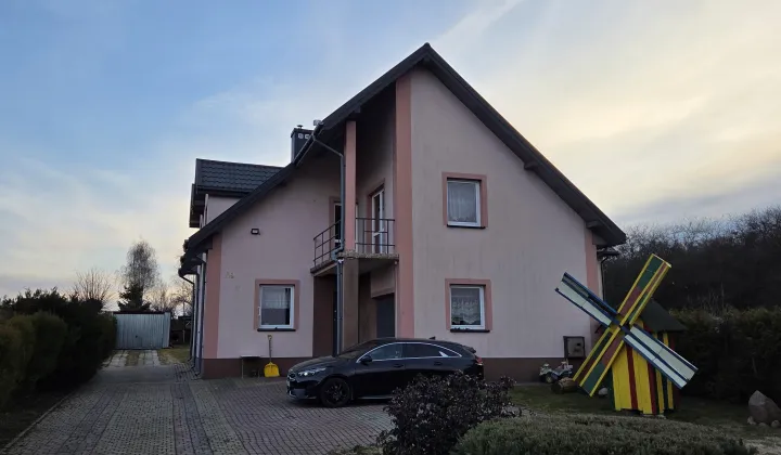 dom wolnostojący, 6 pokoi Łęczna Trębaczów, os. Kolonia Trębaczów