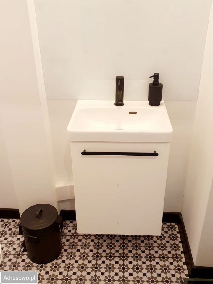 Nieruchomość komercyjna Biestrzynnik. Zdjęcie 12