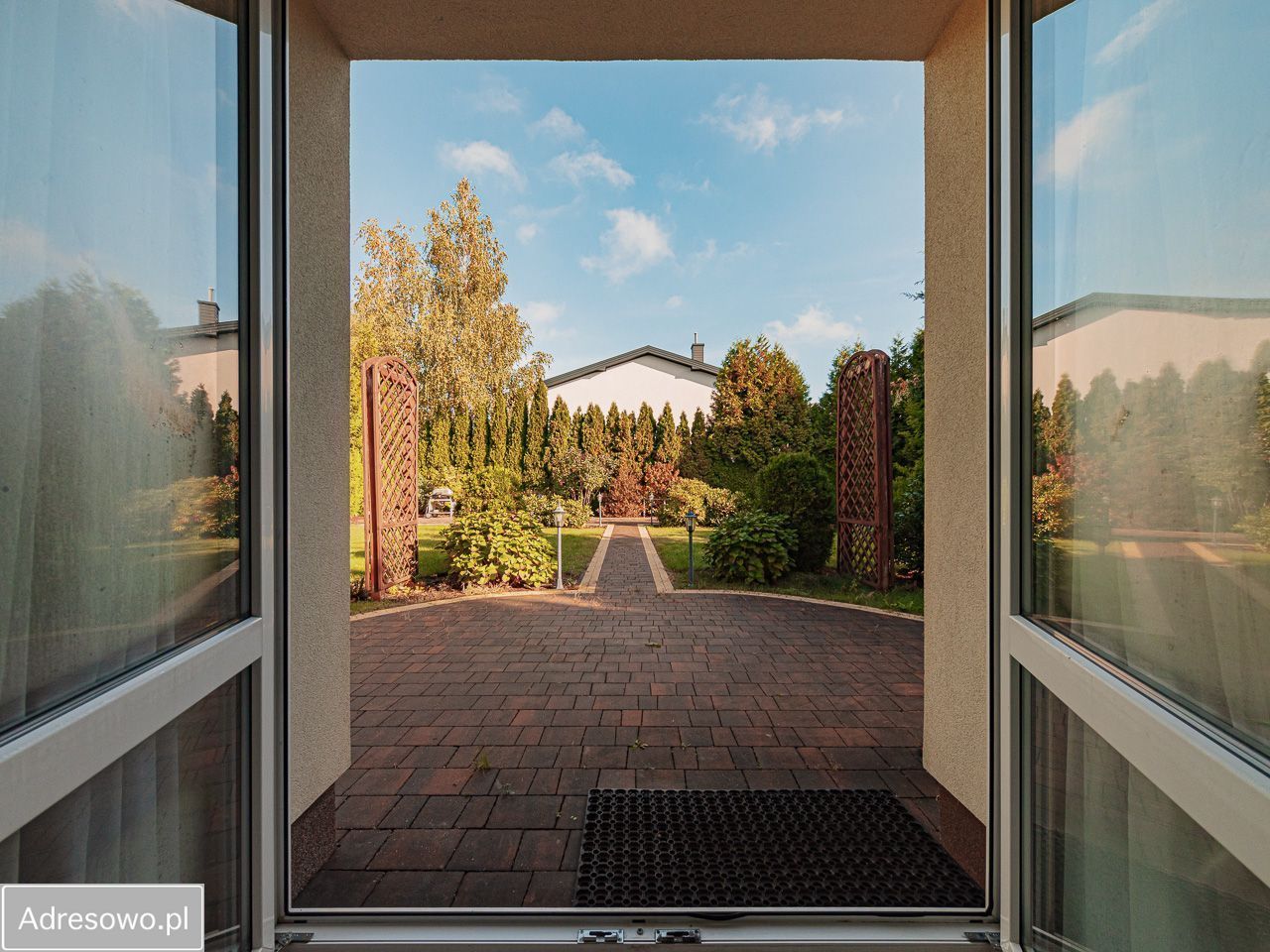 dom wolnostojący, 5 pokoi Marki, ul. Mała. Zdjęcie 2