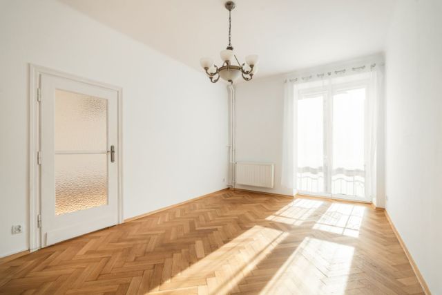 Mieszkanie 4-pokojowe Warszawa Śródmieście, ul. Piękna. Zdjęcie 3