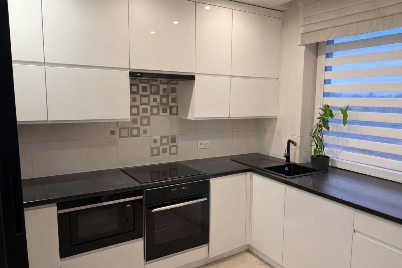 Mieszkanie 4-pokojowe Grójec. Zdjęcie 5