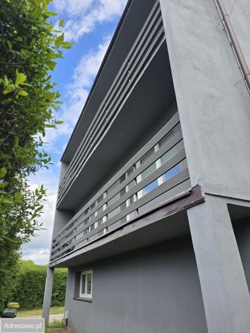 dom wolnostojący, 9 pokoi Bełchatów, ul. Adama Mickiewicza. Zdjęcie 1