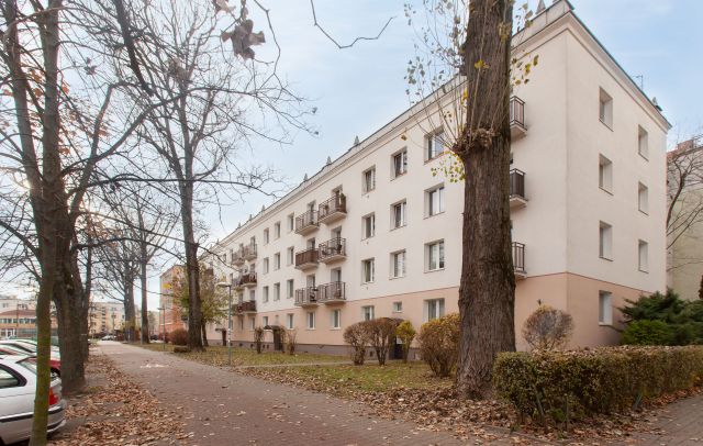 Mieszkanie 3-pokojowe Warszawa Ursus, ul. Walerego Sławka. Zdjęcie 1