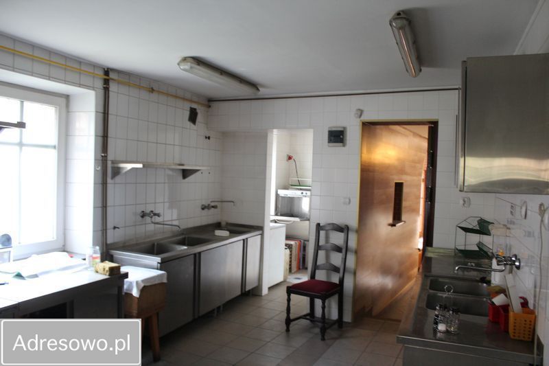 Lokal Nowa Ruda Centrum, pl. Grunwaldzki. Zdjęcie 7