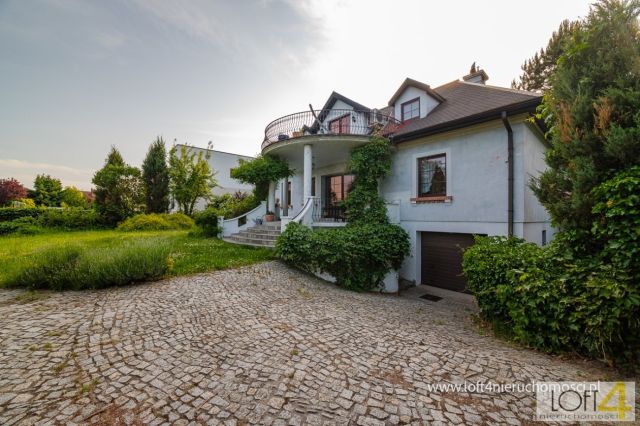 dom wolnostojący, 8 pokoi Rzeszów Zwięczyca, ul. Saletyńska. Zdjęcie 6