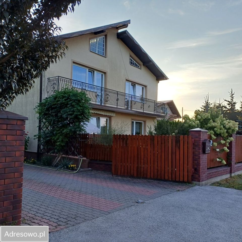 dom wolnostojący, 6 pokoi Wola Worowska. Zdjęcie 14