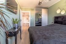 Mieszkanie 3-pokojowe Gdynia Chwarzno-Wiczlino. Zdjęcie 1