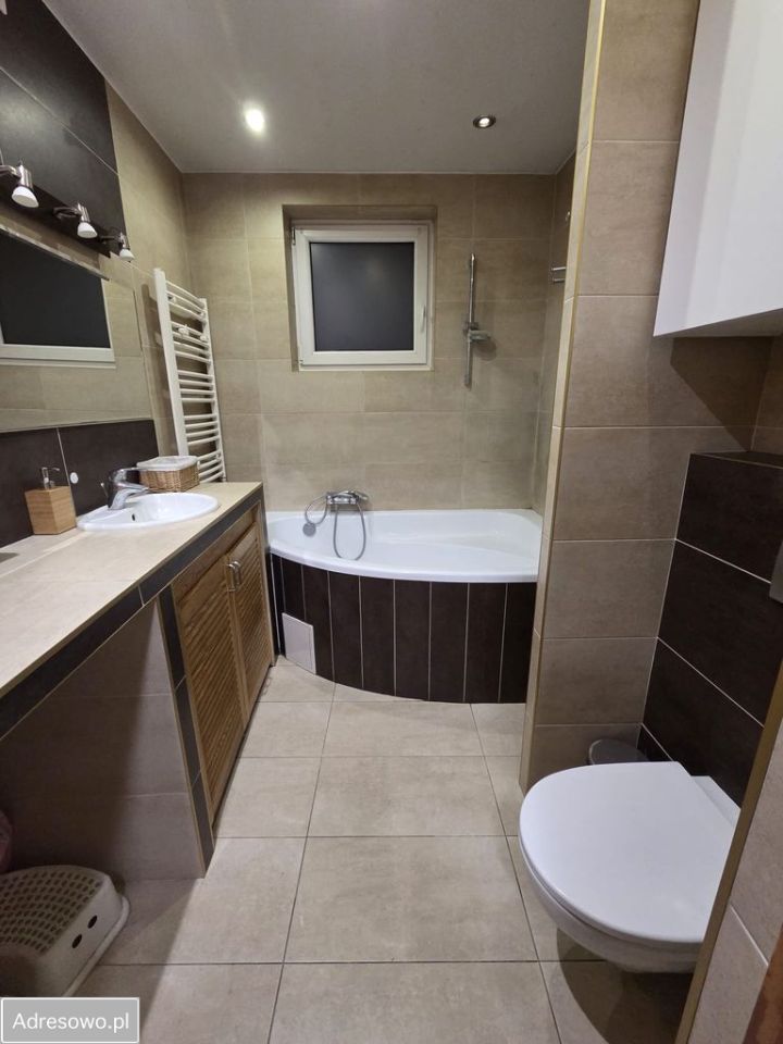 dom wolnostojący, 5 pokoi Skała. Zdjęcie 2