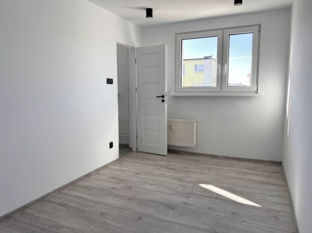 Mieszkanie 3-pokojowe Bydgoszcz Błonie. Zdjęcie 7