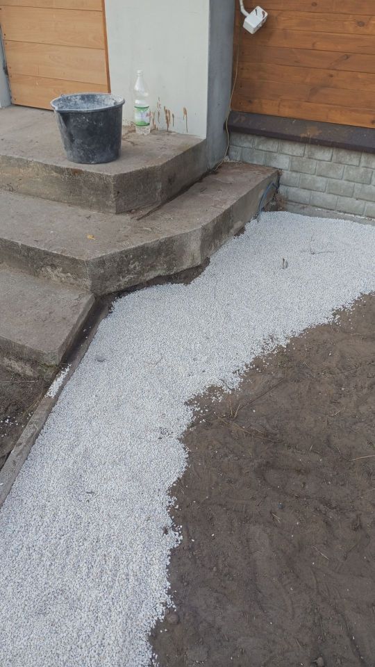 dom wolnostojący, 1 pokój Młynki. Zdjęcie 2