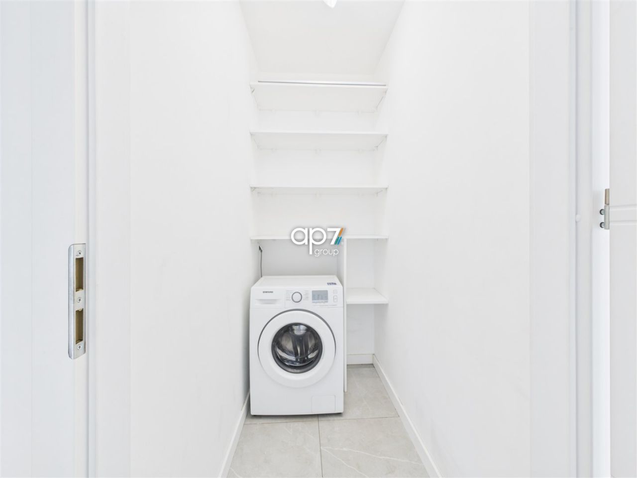 Mieszkanie 2-pokojowe Kraków Czyżyny, os. Dywizjonu 303. Zdjęcie 13