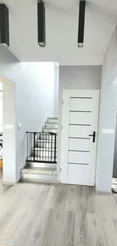 dom, 4 pokoje Oblęgór. Zdjęcie 15