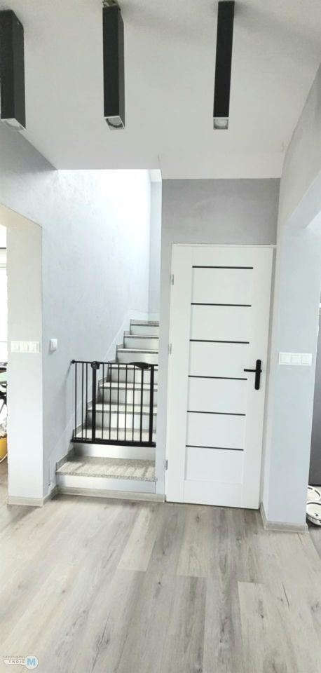 dom, 4 pokoje Oblęgór. Zdjęcie 15