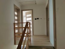 dom wolnostojący, 5 pokoi Pobyłkowo Małe. Zdjęcie 1