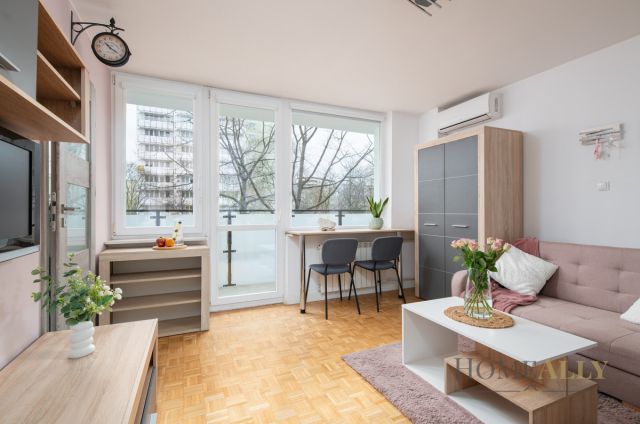 Mieszkanie 2-pokojowe Warszawa Praga, ul. Fundamentowa. Zdjęcie 1