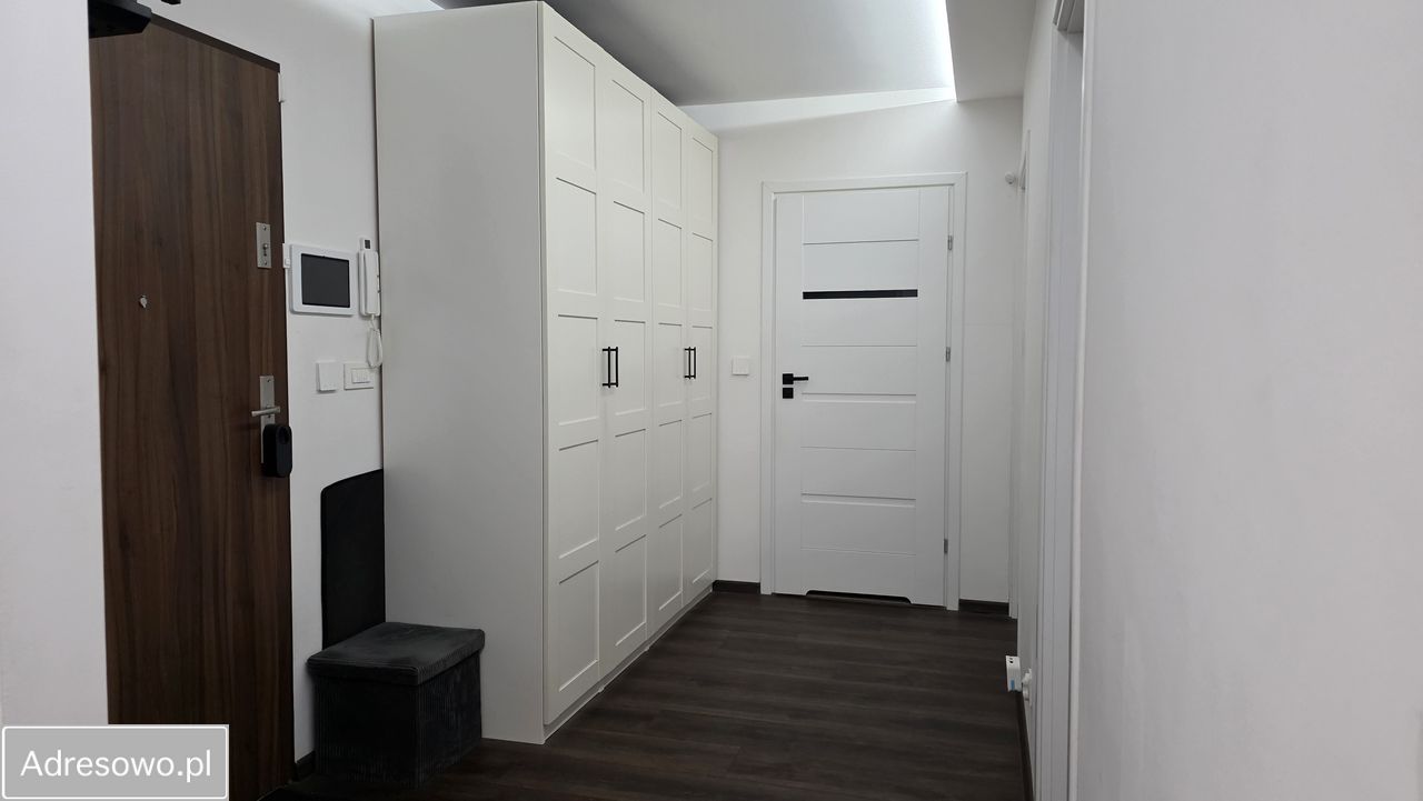 Mieszkanie 3-pokojowe Mikołów Reta Śmiłowicka, ul. Storczyków. Zdjęcie 4