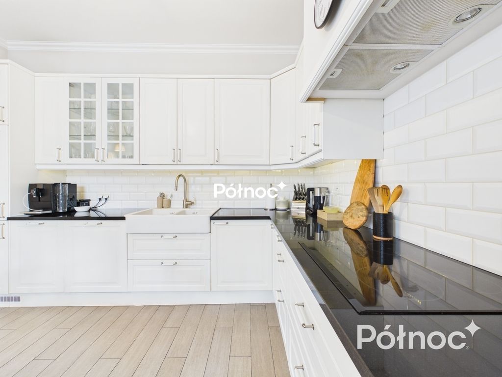 dom wolnostojący, 6 pokoi Rzeszotary, ul. Piastowska. Zdjęcie 9