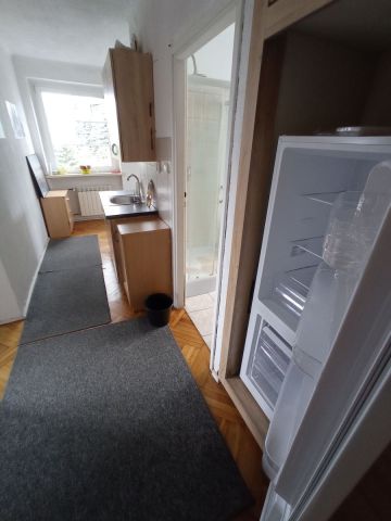 dom wolnostojący, 6 pokoi Poznań Stare Miasto, ul. Obornicka. Zdjęcie 2