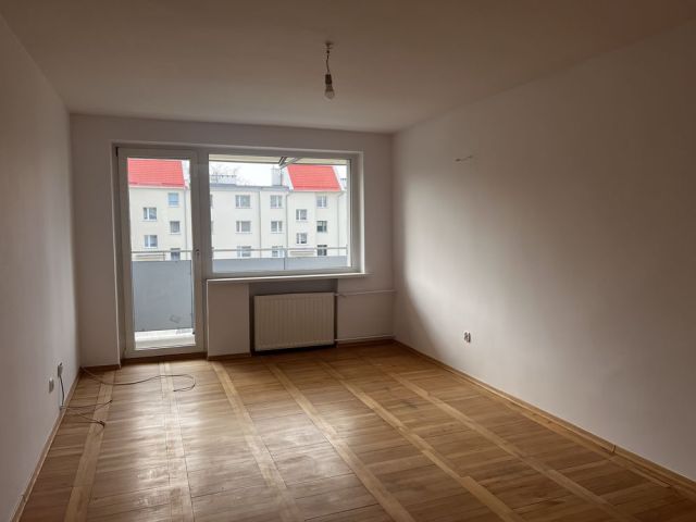 Mieszkanie 3-pokojowe Malbork. Zdjęcie 1