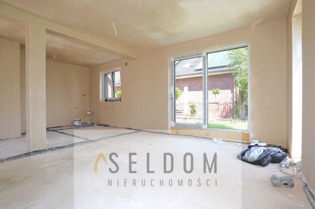 bliźniak, 4 pokoje Osiny. Zdjęcie 2