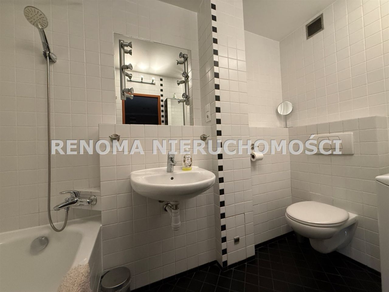 Mieszkanie 2-pokojowe Wałbrzych Podzamcze, ul. Grodzka. Zdjęcie 9