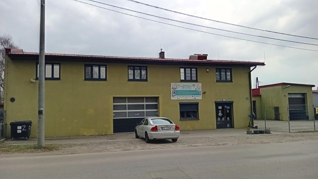 Hala/magazyn Chrzanów Kąty, Partyzantów. Zdjęcie 1