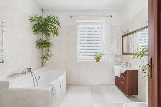 dom wolnostojący, 6 pokoi Borzęcin Mały, ul. Kosmowska. Zdjęcie 14