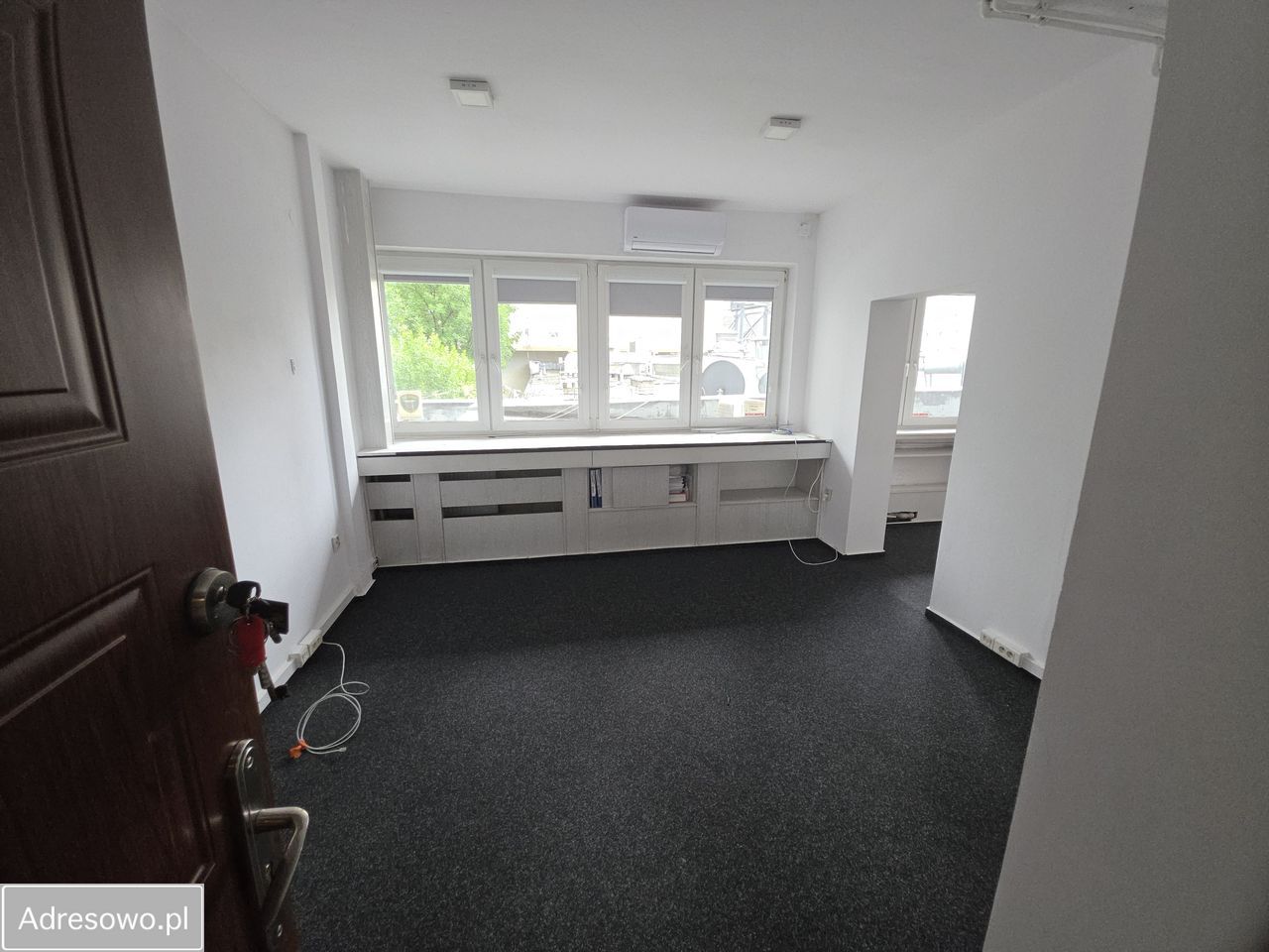 Biuro Warszawa Śródmieście, ul. Wspólna. Zdjęcie 8