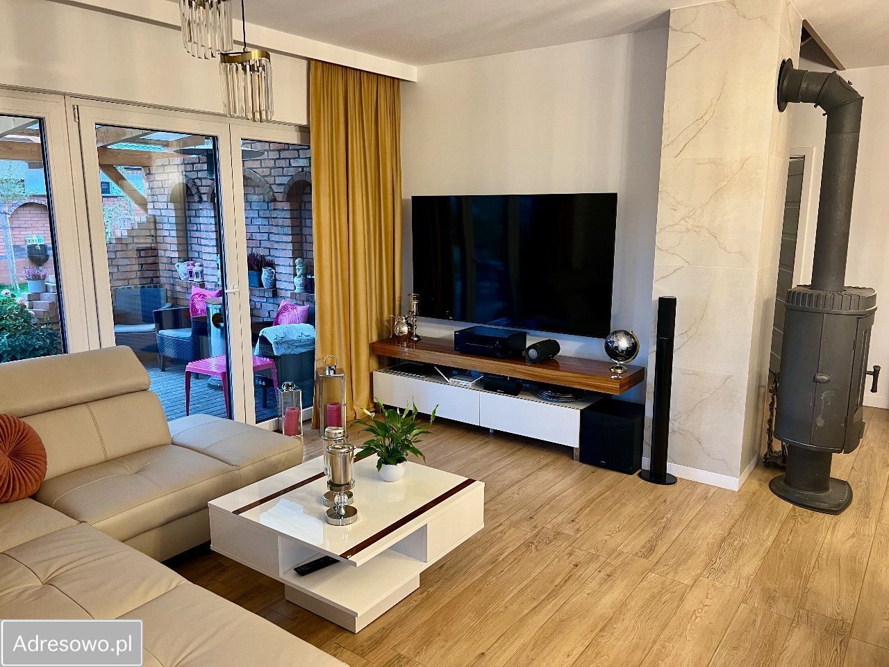 dom wolnostojący, 4 pokoje Brzeźno, os. Kociołki. Zdjęcie 2