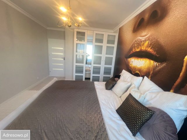 Mieszkanie 3-pokojowe Piława Górna, ul. Osiedlowa. Zdjęcie 1