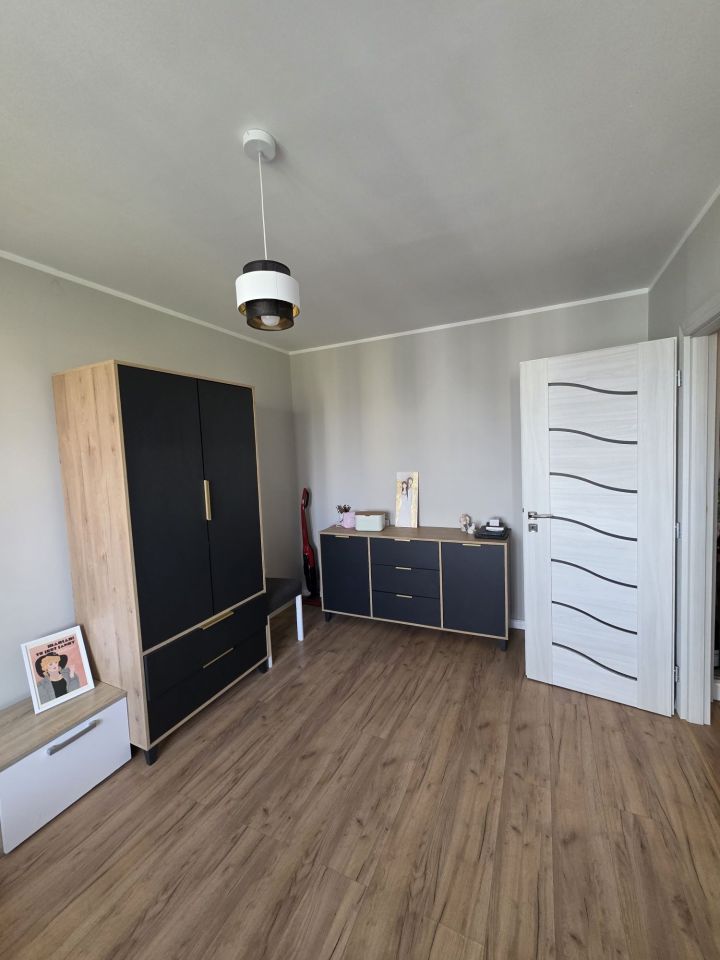 Mieszkanie 3-pokojowe Bełchatów, os. Okrzei. Zdjęcie 6