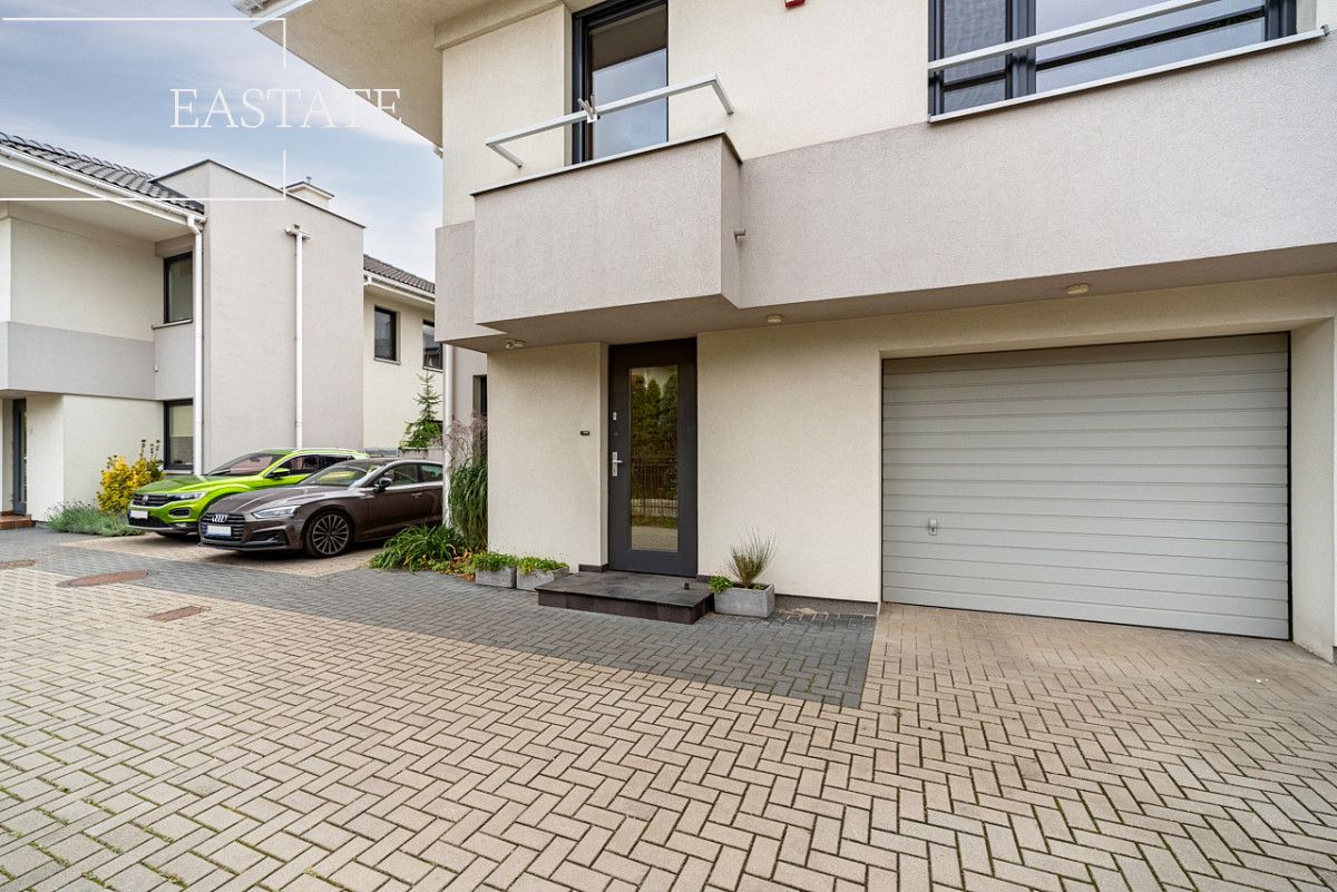 bliźniak, 5 pokoi Łomianki. Zdjęcie 8