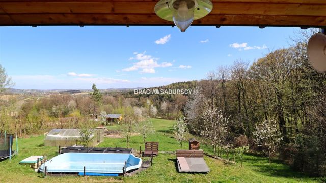 dom, 4 pokoje Kamionna. Zdjęcie 9