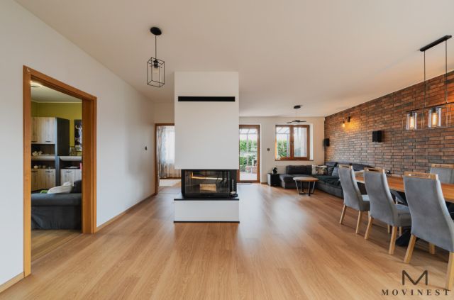 dom wolnostojący, 4 pokoje Biskupice. Zdjęcie 6