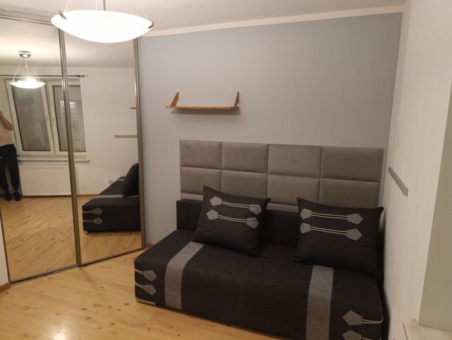 Mieszkanie 4-pokojowe Łódź Górna, ul. Obywatelska. Zdjęcie 1