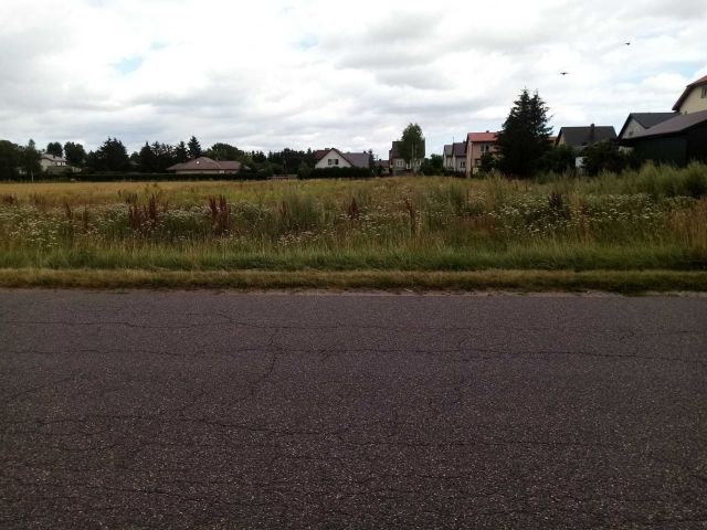 Działka budowlana Staroźreby. Zdjęcie 1