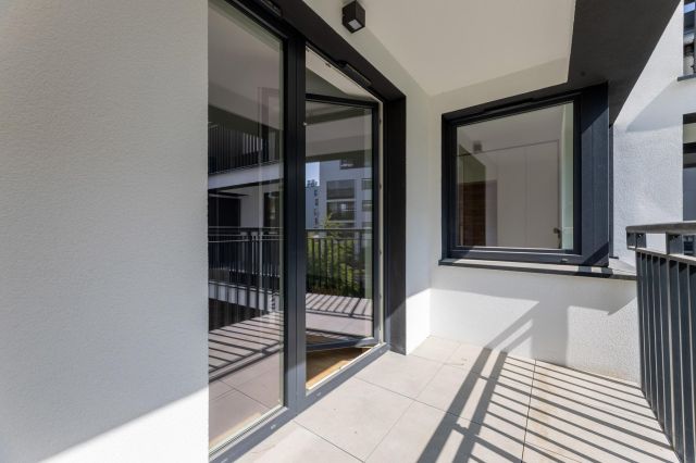 Mieszkanie 2-pokojowe Poznań Jeżyce, ul. Stanisława Barańczaka. Zdjęcie 4