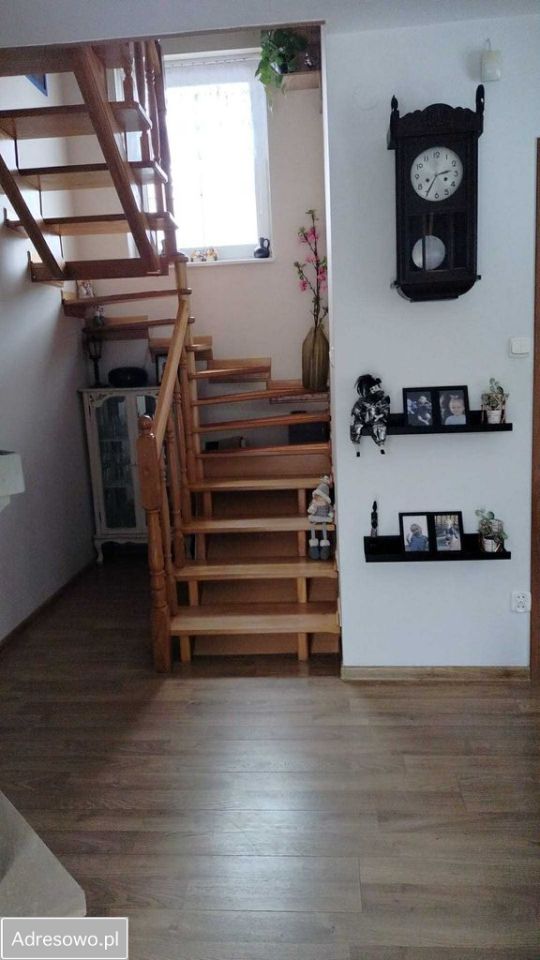 dom wolnostojący, 3 pokoje Chlewiska, ul. Klonowa. Zdjęcie 14