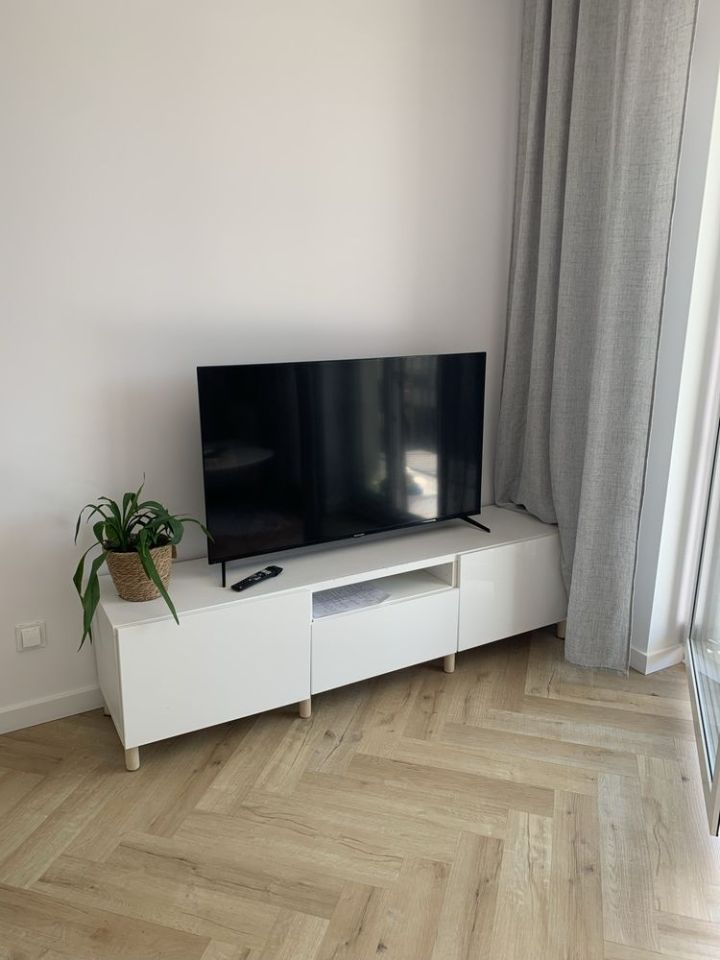 Mieszkanie 2-pokojowe Warszawa Włochy, ul. Łopuszańska. Zdjęcie 3
