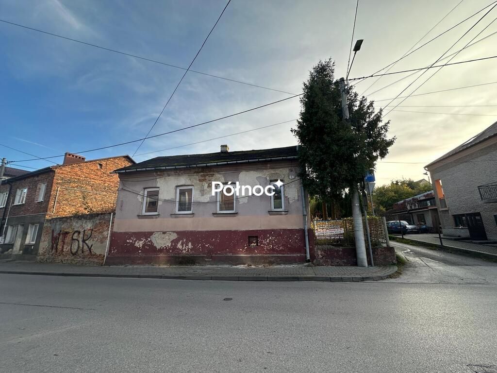 dom wolnostojący Miechów, ul. Powstańców 1863 r.. Zdjęcie 2