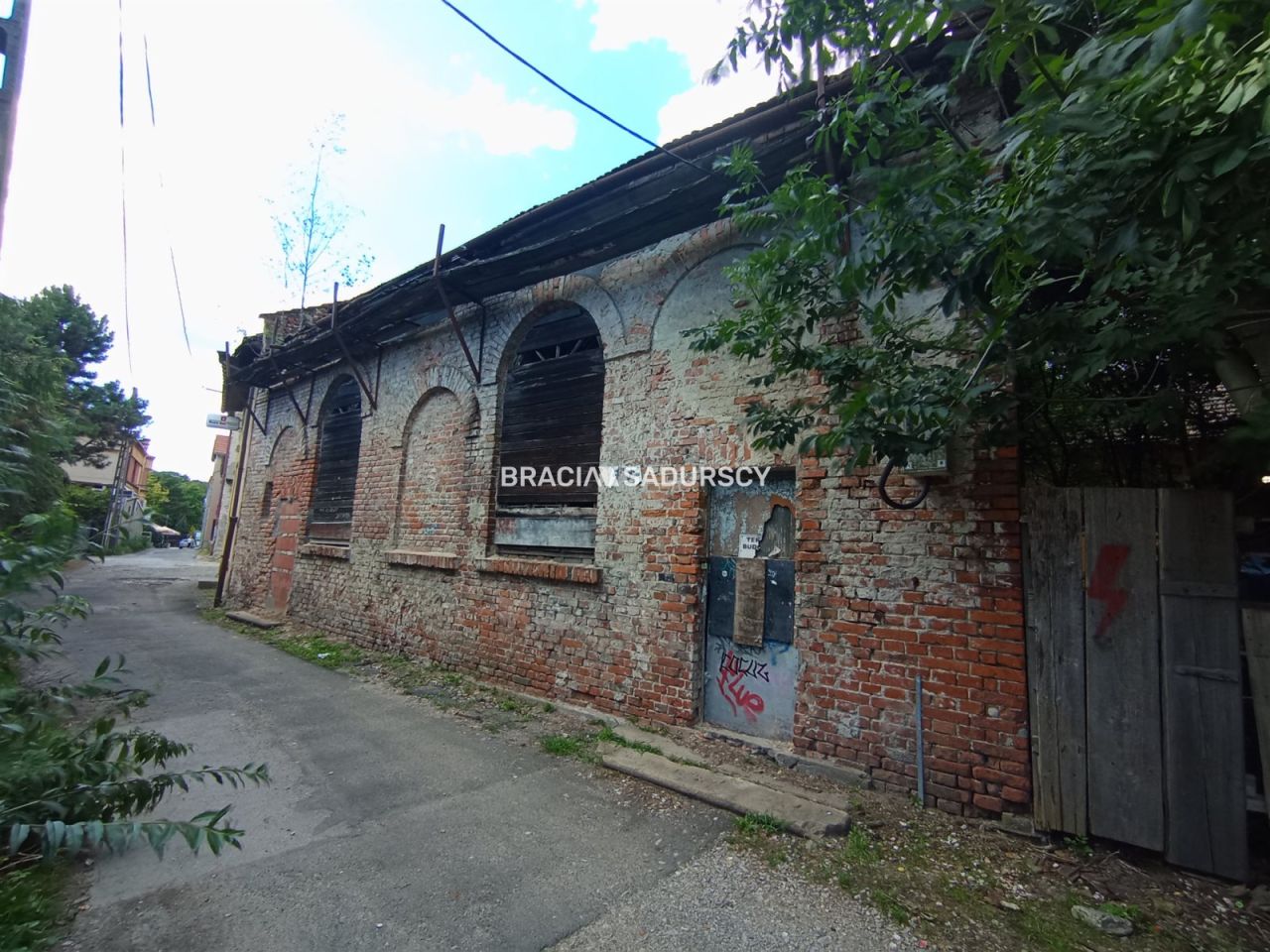 dom wolnostojący, 1 pokój Krzeszowice, ul. Wąska. Zdjęcie 3
