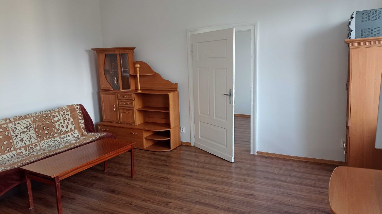 Mieszkanie 2-pokojowe Świdnica Centrum, ul. Kazimierza Pułaskiego. Zdjęcie 1
