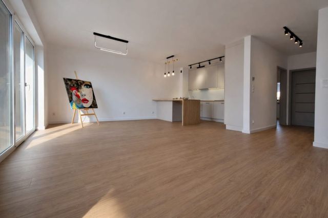 Mieszkanie 3-pokojowe Jelenia Góra Zabobrze, ul. Witolda Lutosławskiego. Zdjęcie 6