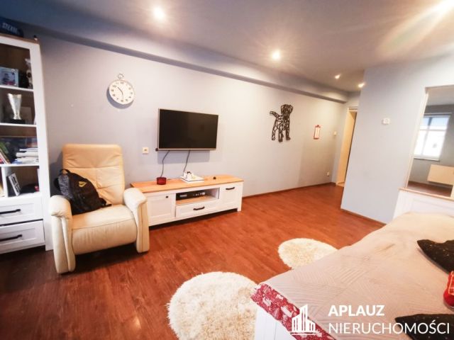 Mieszkanie 3-pokojowe Jelenia Góra Centrum. Zdjęcie 9