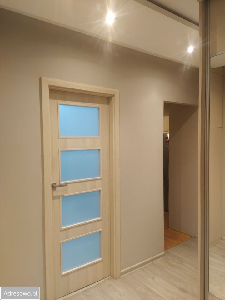 Mieszkanie 2-pokojowe Bełchatów, os. Okrzei. Zdjęcie 4