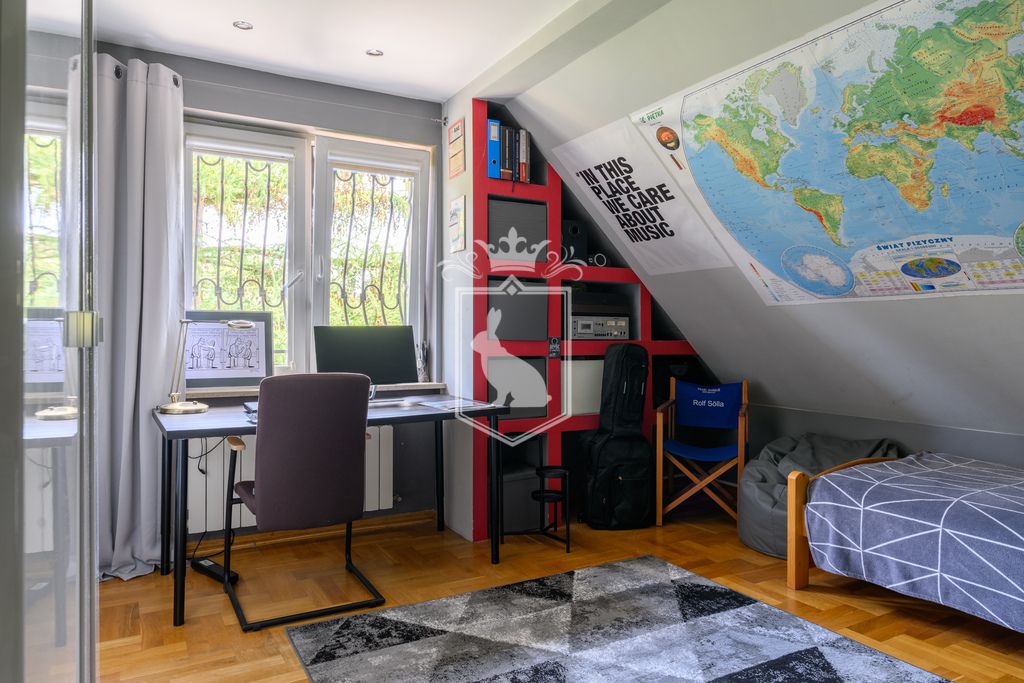 dom wolnostojący, 7 pokoi Warszawa Wesoła, ul. Brata Alberta. Zdjęcie 14