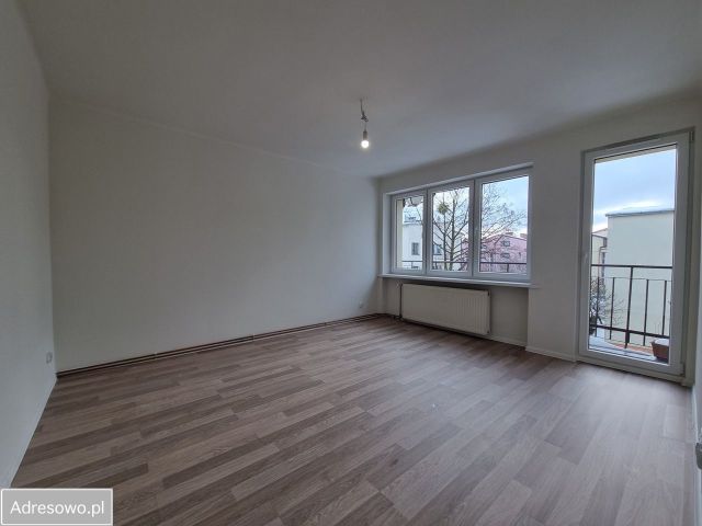 Mieszkanie 2-pokojowe Ustroń Centrum, ul. M. Konopnickiej. Zdjęcie 1