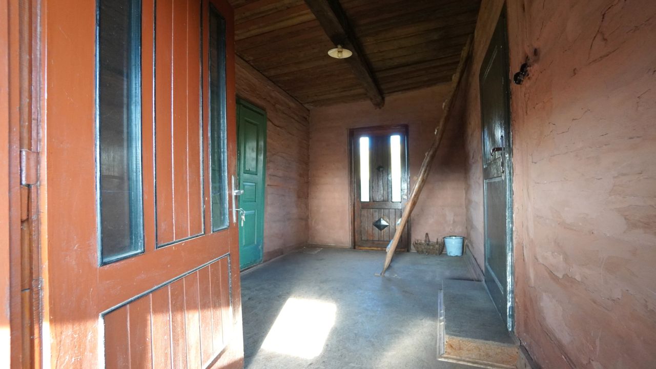 dom wolnostojący, 2 pokoje Ciężkowice. Zdjęcie 8