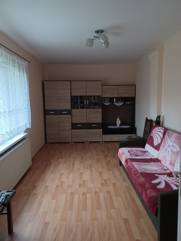 dom wolnostojący, 4 pokoje Cicha Góra. Zdjęcie 5