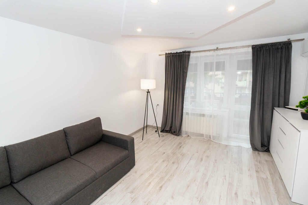 Mieszkanie 2-pokojowe Ostrowiec Świętokrzyski, ul. Słoneczna. Zdjęcie 2